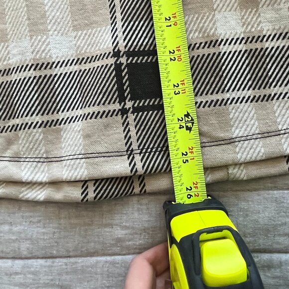 NWOT Olivia Blu Black and Tan Plaid Knit Skirt L - Picture 6 of 6